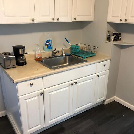 Private 2-Bedroom With Free Parking And Direct Bus To Nyc Manhattan Only 2 Blocks Away Linden Extérieur photo
